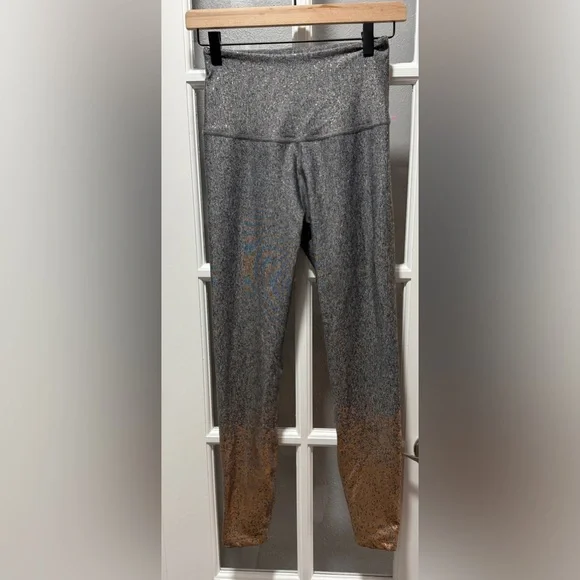 Beyond Yoga Alloy Ombre Sparkle High Waisted Midi Legging - Picture 4 of 14